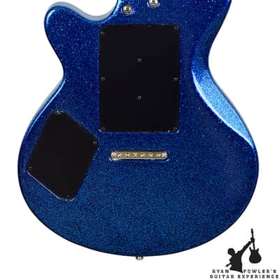 Godin Triumph Blue Sparkle image 5