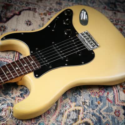 1977 Fender USA Stratocaster Hardtail White image 16