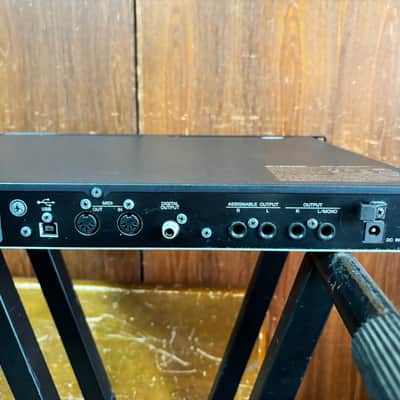 Yamaha MOTIF RACK XS Tone Generator Module w/ 100-240V power supply image 7
