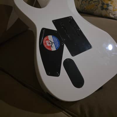 ESP LTD M-1000 Deluxe 2013 - Gloss White image 7