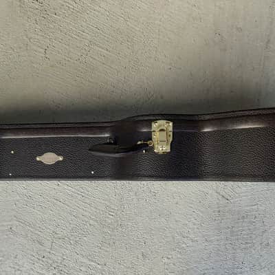 Taylor Deluxe Hardshell Grand Auditorium Case image 6