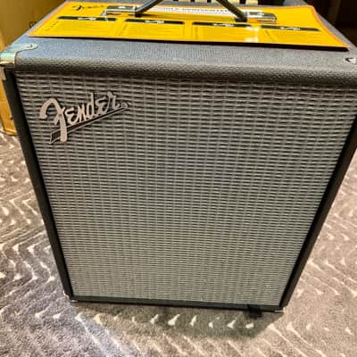 Fender Rumble 100 V3 100-Watt 1x12 Bass Combo 2015 - Present - Black image 2