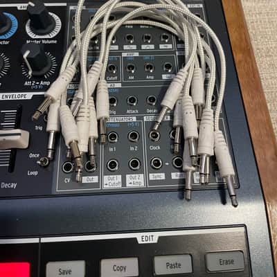 Arturia MiniBrute 2S Desktop Synthesizer 2018 - Present - Black imagen 3