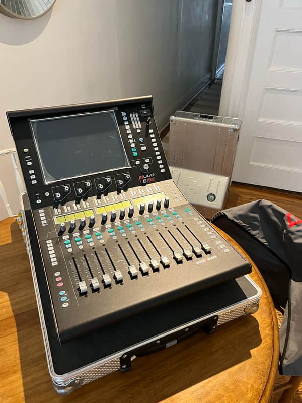 Allen & Heath Dlive CTi1500 2023 - Titanium image 1