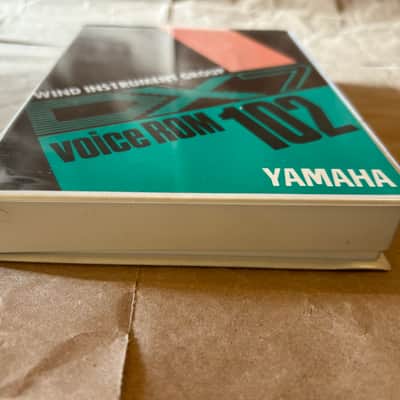 Yamaha DX7 Data ROM Cartridge Wind Instrument Group Vrc-102 Excellent Condition in box with Users Manual booklet image 8