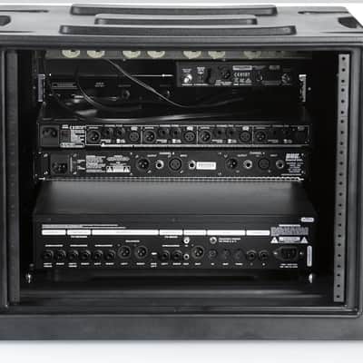 Gator Pro Series 19" Depth 8U Rolling Rack Case with Recessed Wheels, Black 2026 - Black image 9