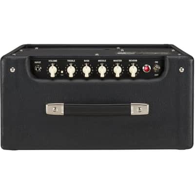 Fender Blues Junior IV 15-Watt 1x12" Guitar Combo image 2
