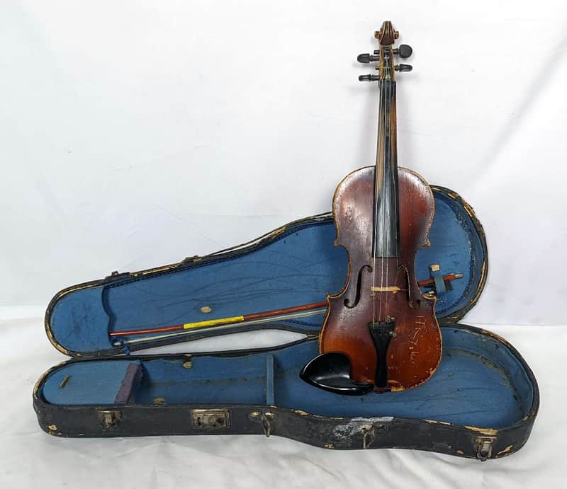 Antonius Stradivarius Cremonensis Faciebat Anno 1721 Copy Violin w/Case image 1