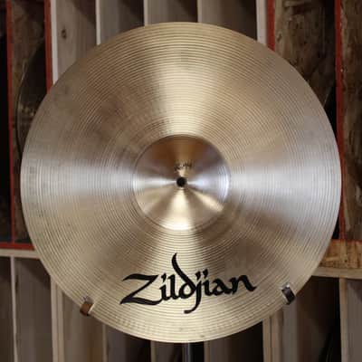 Zildjian 18" A Rock Crash 1694g image 2