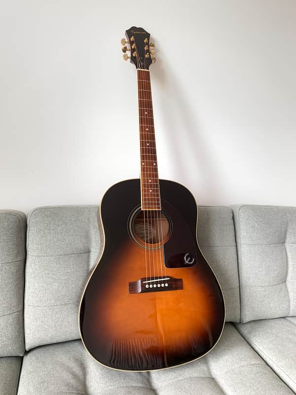Epiphone（エピフォン） AJ-200S Epiphone AJ-200S Jumbo Acoustic Guitar | zZounds