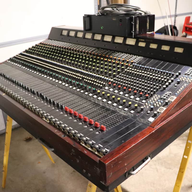 1970’s Yamaha PM2000 Walnut