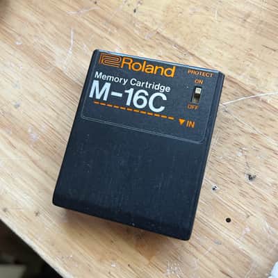 Roland M-16C Memory Cartridge w/ Box image 2