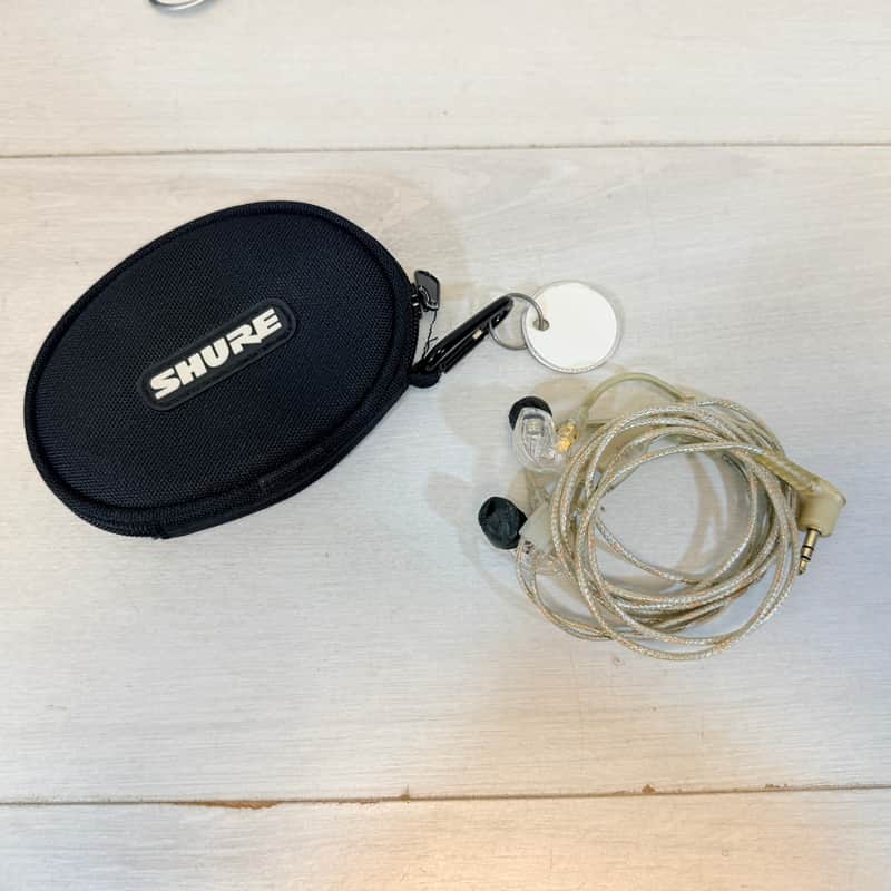Shure SE215 Sound Isolating In-Ear Monitors w/ Case – Clear image 1