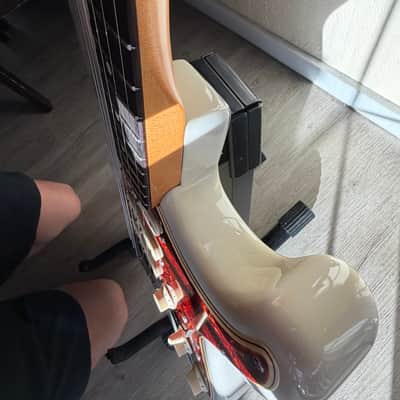 Fender Vintera 60s Stratocaster - Lilac image 13
