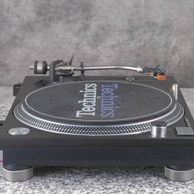 Technics SL-1200MK4 Black direct drive turntable in Very Good Condition image 13