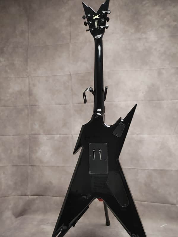 Dean Dimebag Razorback Skulls Lefty w/ Hardcase | Reverb