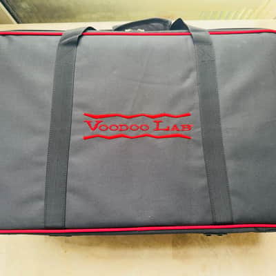 Voodoo Lab Dingbat Medium Pedalboard with Case and Dingus image 5