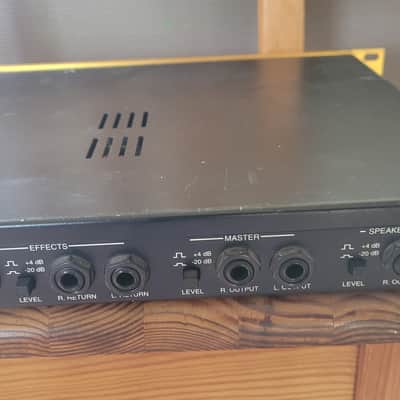 Marshall JMP-1 Valve MIDI Preamp 1992 - 2007 - Gold image 4