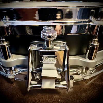 PEARL DRUMS  3-1/2” x14” Free Floating Steel Shell  Piccolo Snare Model number SL-8114P 1997 - Black image 7