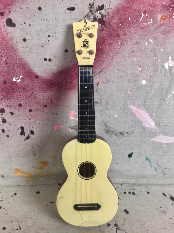 Vintage Maccaferri Islander Ukulele Red MOTS-Plastic 1960's White Poor Condition image 1