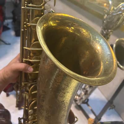 Buescher Big B Baritone Saxophone 34xxx - 1961 image 8