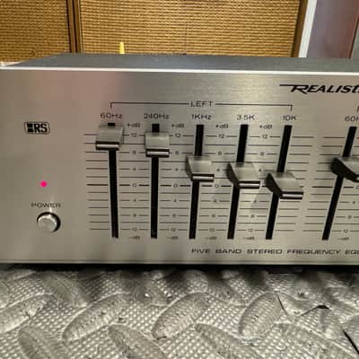 Realistic 31-1988 Stereo Frequency Equalizer Professionally serviced image 5