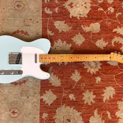 Fender Vintera '50s Telecaster Maple Sonic Blue image 3