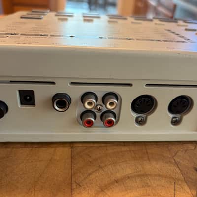 Akai S20 Stereo Phrase Sampler 1997 - White- SERVICED - MAXED image 12