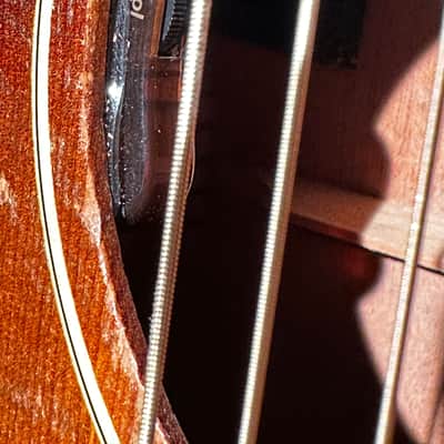 Gibson LG-1 1957 - Gloss image 10