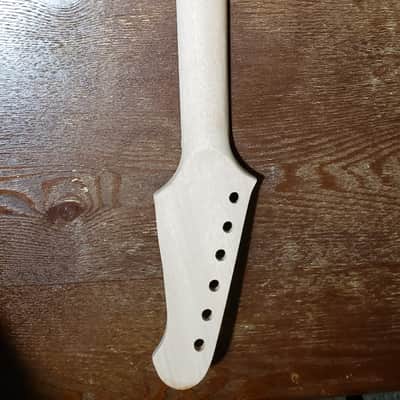 Firebird gutar style bolt-on neck Raw image 9