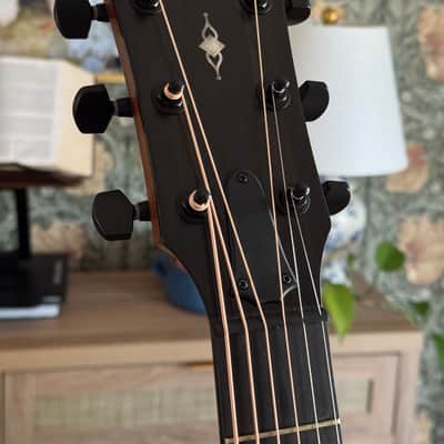 Taylor 324ce Shaded Edgeburst V-Class Acoustic-Electric w/ Taylor Deluxe Hardshell Case image 5