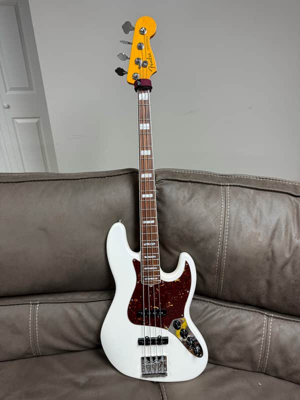 Fender American Ultra Jazz Bass with Rosewood Fretboard 2019 - 2025 - Arctic Pearl