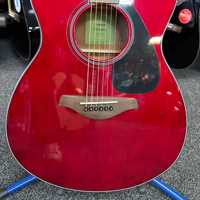 Yamaha FSX800C Acoustic-Electric Guitar - Ruby Red image 2