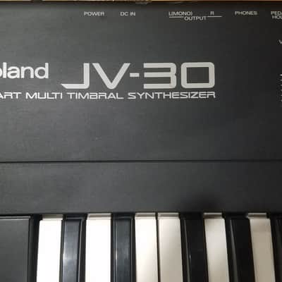 Roland JV-30 16 Part Multi Timbral Synthesizer image 3