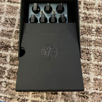 Darkglass Electronics Alpha Omega Bass Preamp image 3