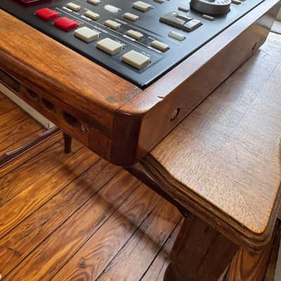 Akai MPC2500: JJOS, XLCD screen, custom wooden case image 16