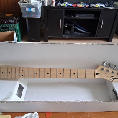 Squier Telecaster 2023 - Satin image 1