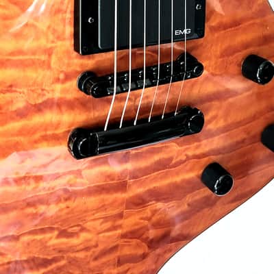 Fernandes Ravelle Deluxe Amber Quilted SingleCut LP EMG w/ Coffin