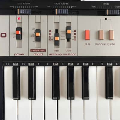 1984 Casio MT-400V Casiotone Analog Filter Synthesizer With Speakers image 2