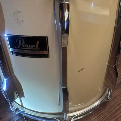 Pearl Marching Percussion 13.5x12 Marching Snare Drum White w/ Sling - Made in Taiwan image 3