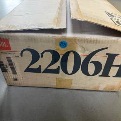 JBL 2206H Professional Series Woofer 8 Ohms New Open Box image 3
