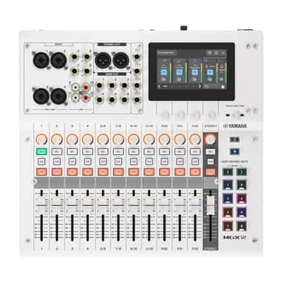 Yamaha MGX12 W 18-Channel Digital Mixing Console Large-Room PA Bundle with Two DBR15 15-Inch 1,000W Powered Loudspeakers imagen 3