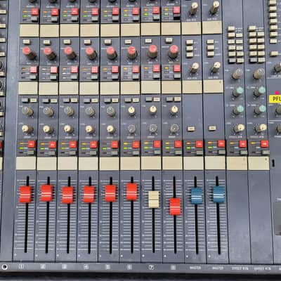 Ramsa Model S840 40 channel live sound mixer with power supply and roadcase - Gray image 13