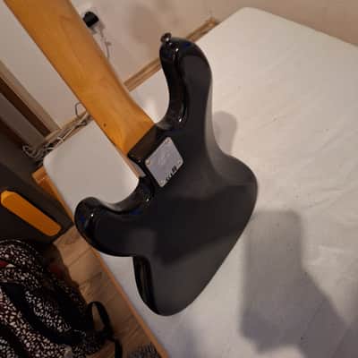 Fender Roger Waters Artist Series Signature Precision Bass image 3