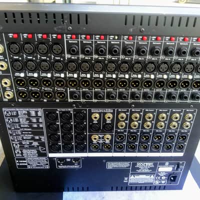 Crest- X20RM 1995 - Crest image 2