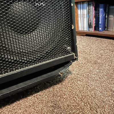 Fender Rumble 410 800-Watt 4x10" Bass Speaker Cabinet 2015 - Present - Black image 6