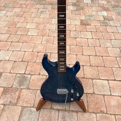 Line 6 Variax 700 - Transparent Blue finish on a carved ash body image 3