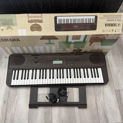 Yamaha PSR-E360DW