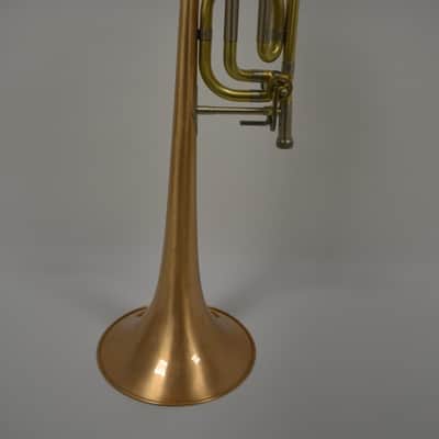 Trombón Conn Artist Symphony (88H) en muy buen estado. image 11