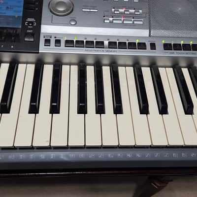 Yamaha PSR-3000 2000s - Silver image 5